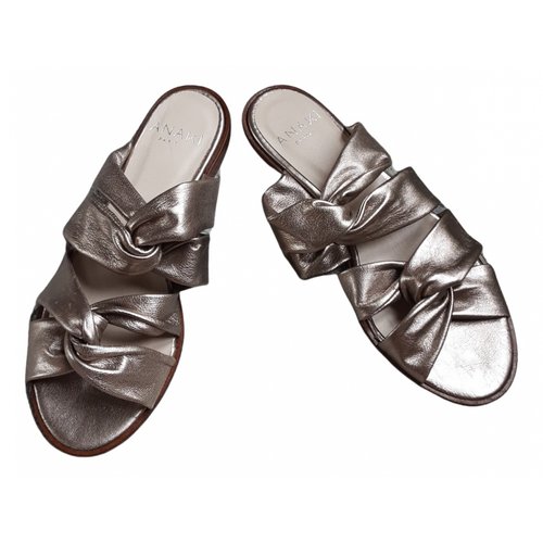 Pre-owned Anaki Leather Mules In Metallic