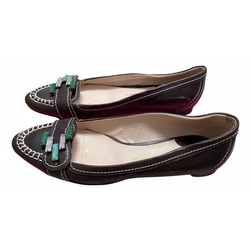 Pre-owned Emanuel Ungaro Leather Flats In Brown