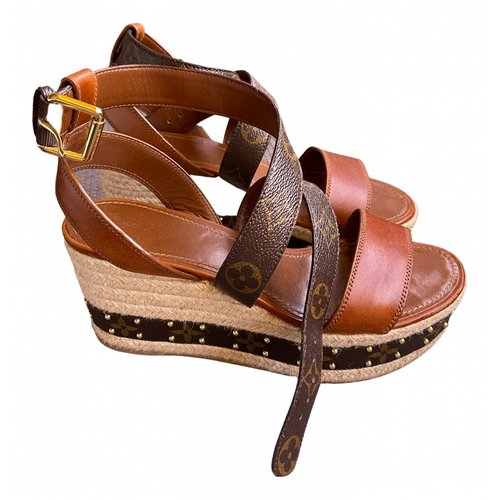 Pre-owned Louis Vuitton Leather Sandal In Brown