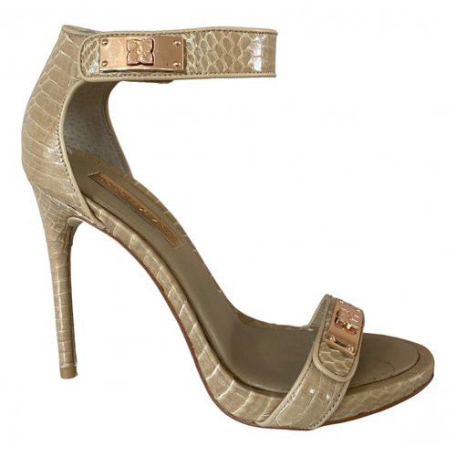 Pre-owned Bcbg Max Azria Leather Sandals In Camel
