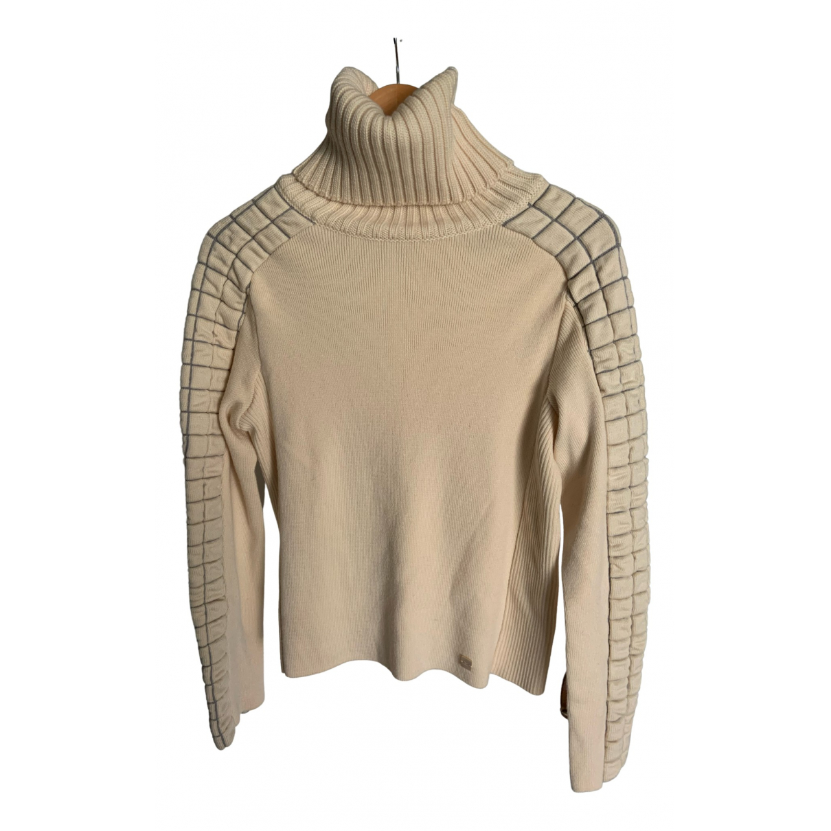 chanel jumper beige