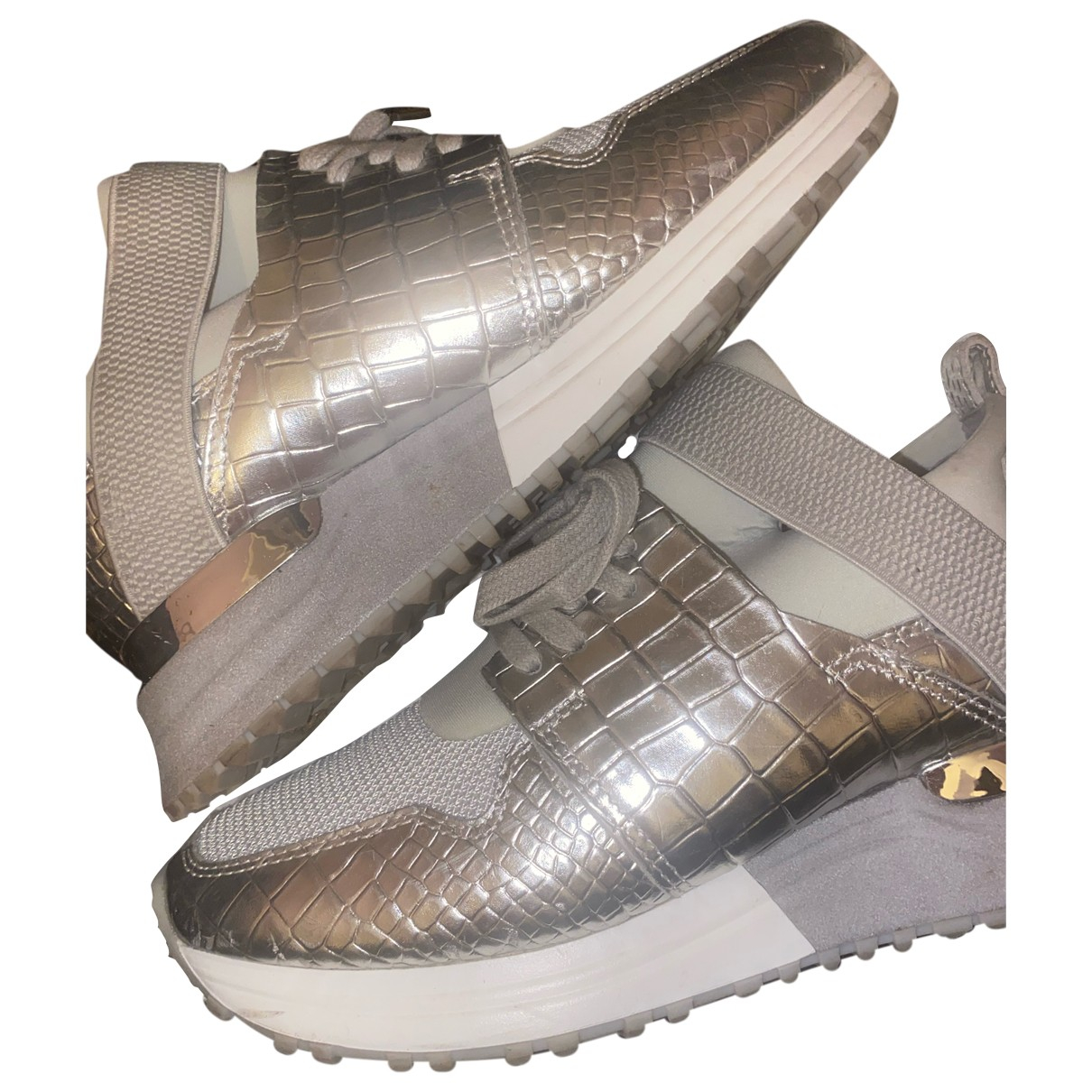 Pre-owned Mallet Velvet Trainers In 