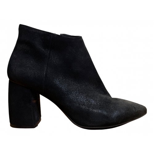 Pre-owned Janet & Janet Glitter Ankle Boots In Black