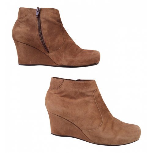 Pre-owned Unisa Ankle Boots In Camel
