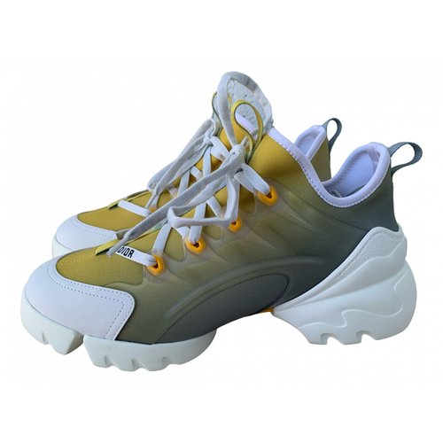 Pre-owned Dior D-connect Cloth Trainers In Yellow