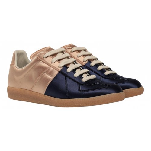 Pre-owned Maison Margiela Leather Low Trainers In Gold