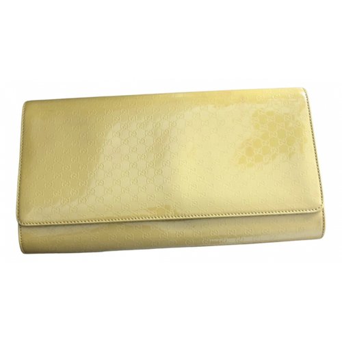 Pre-owned Gucci Patent Leather Clutch Bag In Yellow