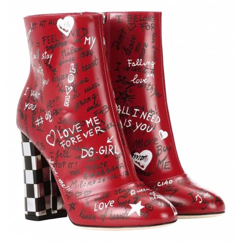 Pre-owned Dolce & Gabbana Leather Ankle Boots In Red