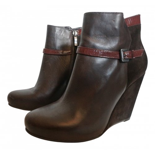 Pre-owned Janet & Janet Leather Ankle Boots In Brown