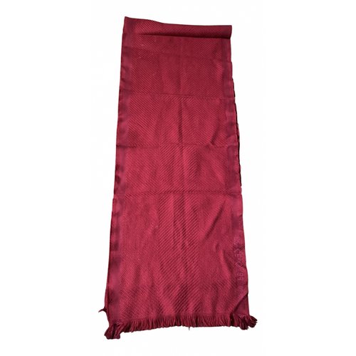 Pre-owned Dolce & Gabbana Scarf In Red