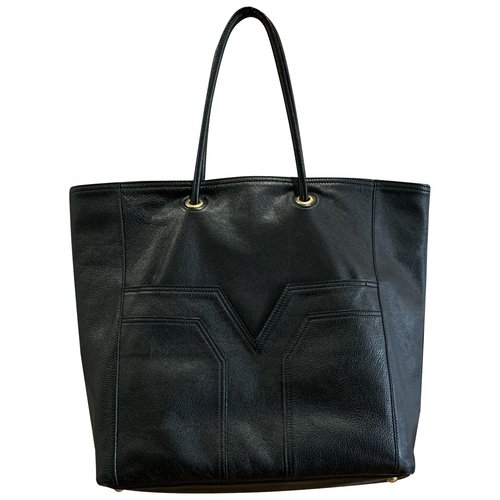 Pre-owned Saint Laurent Chyc Leather Tote In Black