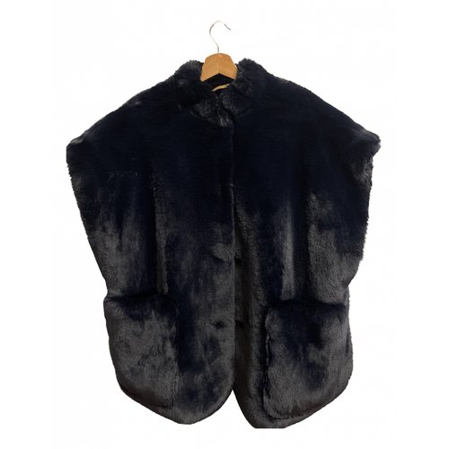 Pre-owned Burberry Faux Fur Jacket In Navy
