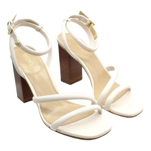 Pre-owned Michael Kors Leather Sandal In White