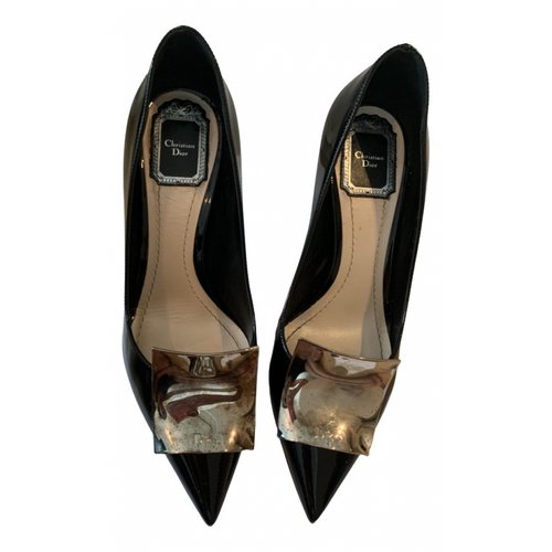 Pre-owned Dior Surreal-d Patent Leather Heels In Black