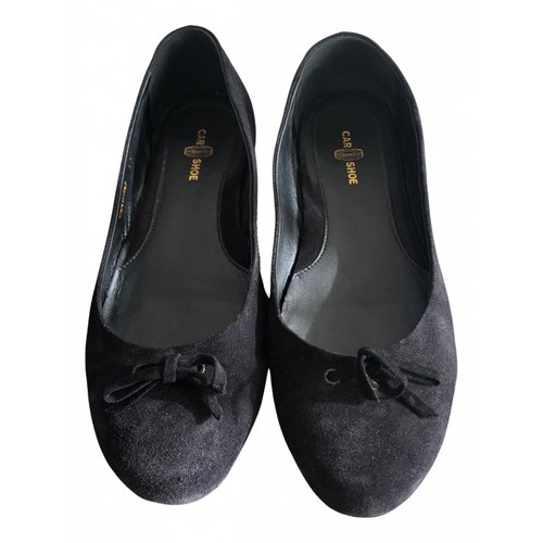 Pre-owned Carshoe Ballet Flats In Black