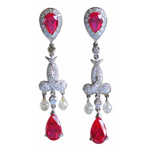 Pre-owned Arte Crystal Earrings In Red