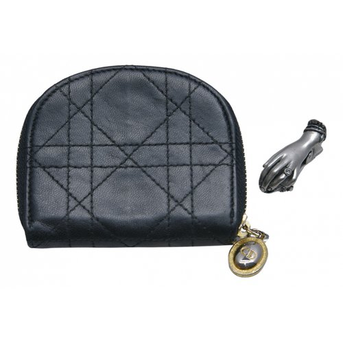 Pre-owned Dior Leather Purse In Black