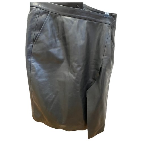Pre-owned Vetements Leather Mid-length Skirt In Black