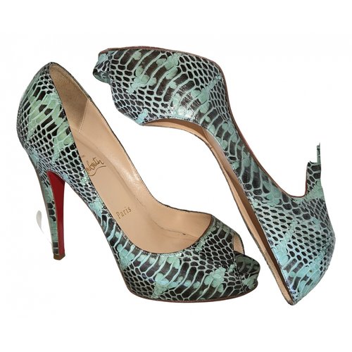 Pre-owned Christian Louboutin Very Privé Heels In Green