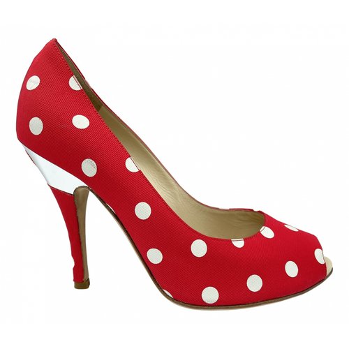 Pre-owned Moschino Cloth Heels In Red