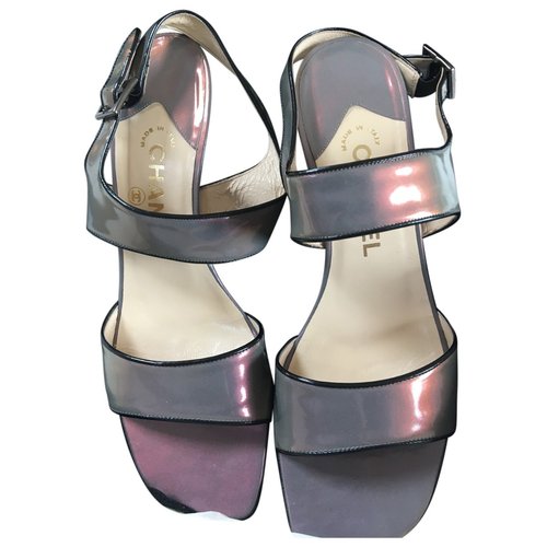 Pre-owned Chanel Leather Sandals In Purple