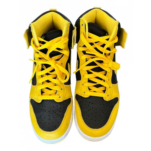 Pre-owned Nike Leather High Trainers In Yellow