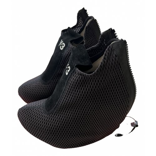 Pre-owned Y-3 Ankle Boots In Black