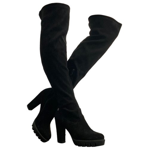 Pre-owned Laura Biagiotti Boots In Black