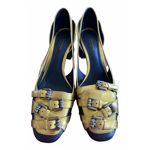 Pre-owned Bottega Veneta Leather Heels In Gold