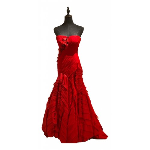 Pre-owned Vera Wang Lace Maxi Dress In Red