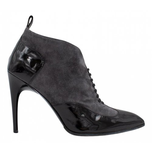 Pre-owned Roger Vivier Ankle Boots In Black