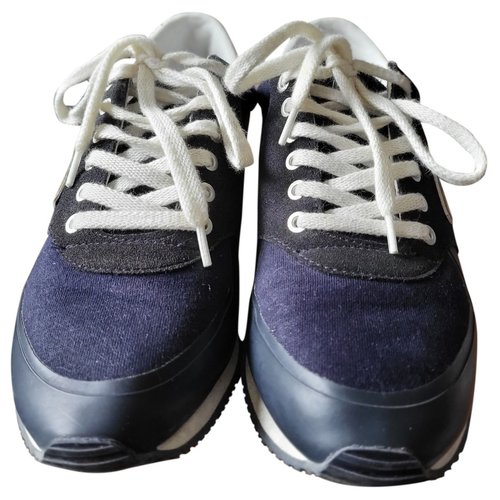 Pre-owned Tommy Hilfiger Trainers In Navy