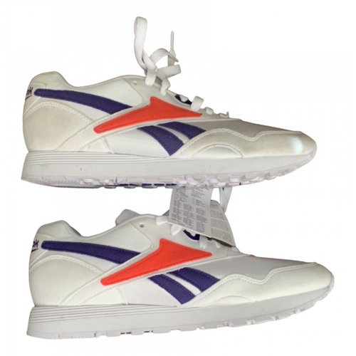 Pre-owned Reebok Cloth Trainers In White