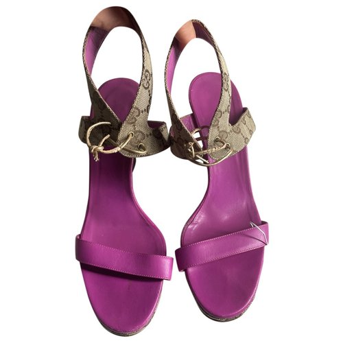 Pre-owned Gucci Leather Sandals In Purple
