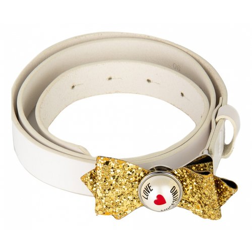 Pre-owned Moschino Love Leather Belt In White