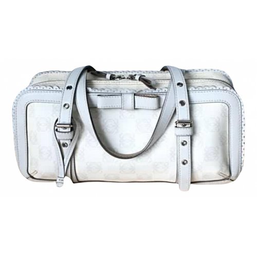 Pre-owned Loewe Amazona Handbag In White