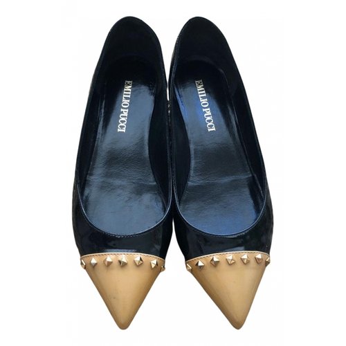 Pre-owned Emilio Pucci Patent Leather Ballet Flats In Black