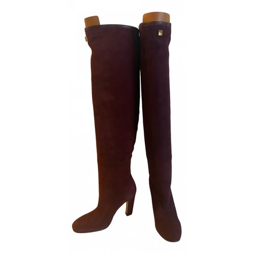 Pre-owned Stuart Weitzman Boots In Burgundy
