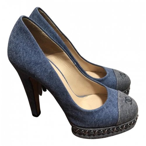 Pre-owned Chanel Leather Heels In Blue