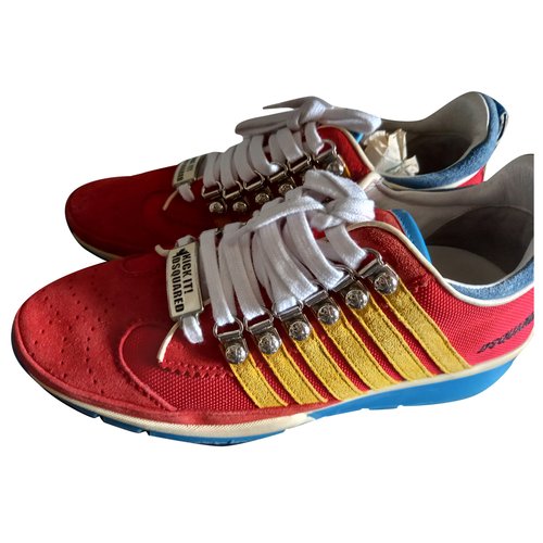 Pre-owned Dsquared2 251 Low Trainers In Red