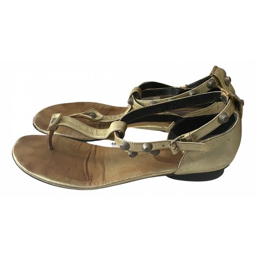 Pre-owned Balenciaga Leather Sandal In Gold