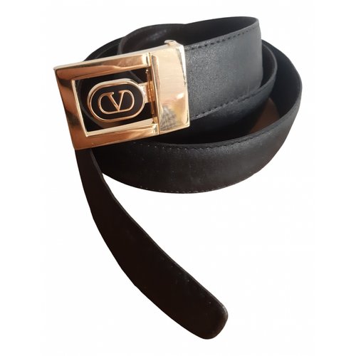 Pre-owned Valentino Garavani Leather Belt In Brown