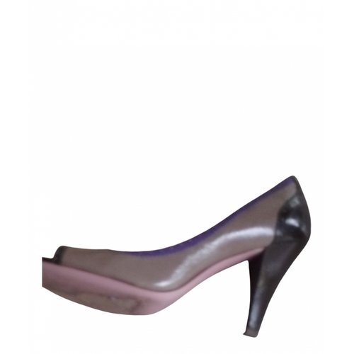 Pre-owned Paul Smith Leather Heels In Metallic
