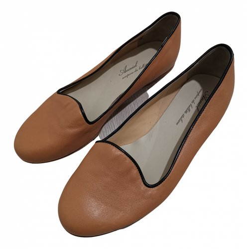 Pre-owned Anniel Leather Ballet Flats In Camel