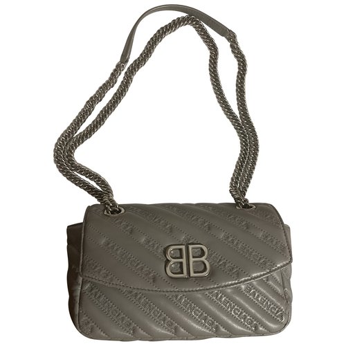 Pre-owned Balenciaga Bb Chain Leather Crossbody Bag In Grey