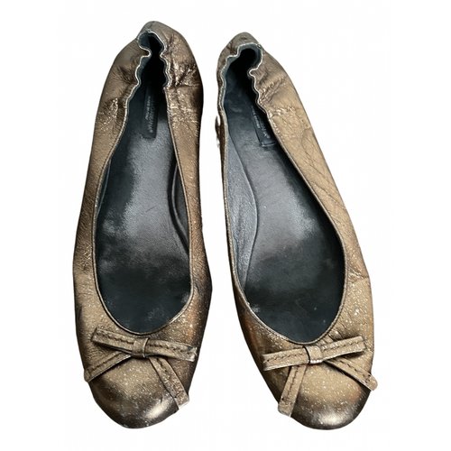 Pre-owned Dolce & Gabbana Leather Ballet Flats In Gold