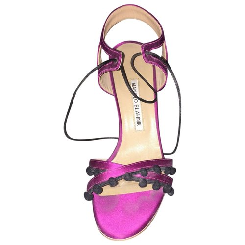 Pre-owned Manolo Blahnik Cloth Sandals In Pink