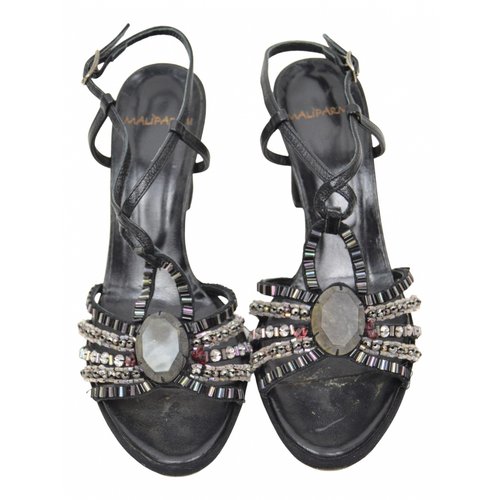 Pre-owned Maliparmi Leather Sandals In Black