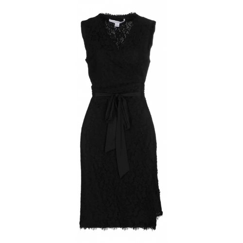 knee length dresses for ladies Diane Von Furstenberg Lace Printed Silk Wrap Dress-sz S/M – The Phonebooth