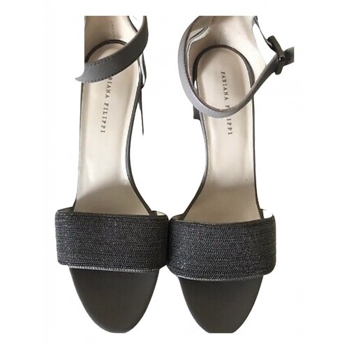 Pre-owned Fabiana Filippi Leather Sandals In Grey